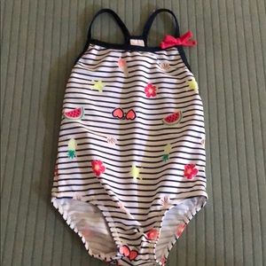 Girls swimsuit